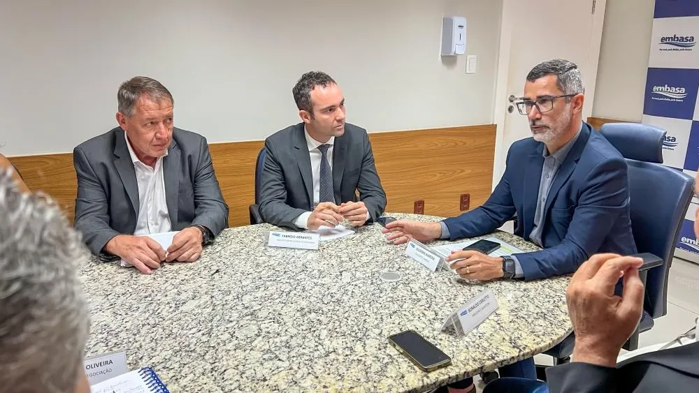 330 milhões de investimentos em Brumado: Prefeitura e EMBASA firmam contrato que garante esgotamento sanitário e nova etapa da Barragem de Cristalândia