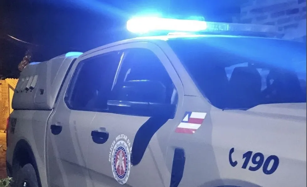 Homem é detido pela Polícia Militar após agressões reiteradas a familiares em Brumado