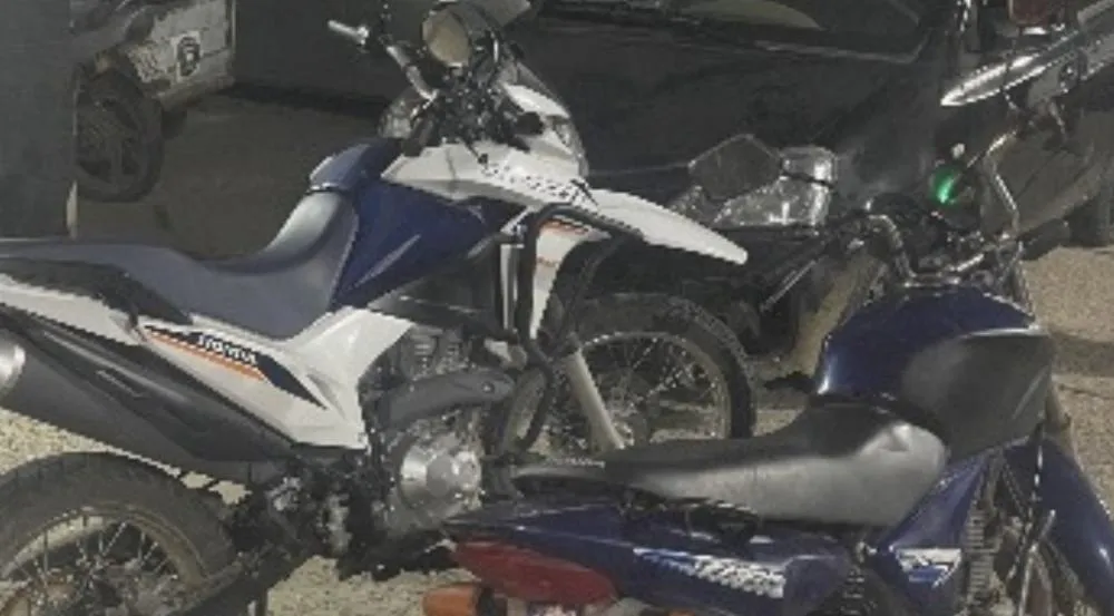 Polícia Militar recupera duas motocicletas roubadas no bairro Irmã Dulce, em Brumado