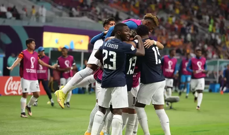 Equador busca empate e impede classificação antecipada da Holanda