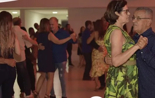 Expectativa de vida no país sobe para 76,6 anos, a maior já registrada