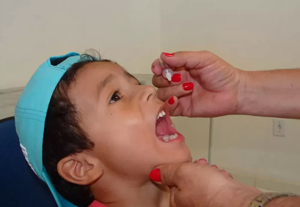 Pesquisadores apontam alto risco de volta da poliomielite no Brasil