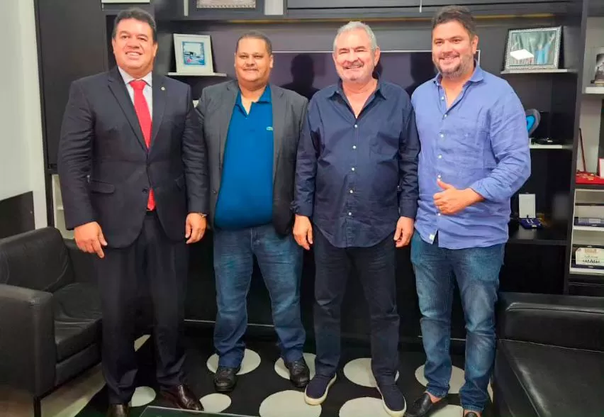 Ibicoara: Senador Angelo Coronel, deputado Federal Diego Coronel e Deputado Estadual Marquinho Viana endossam pré-candidatura de Haroldo Aguiar à prefeitura