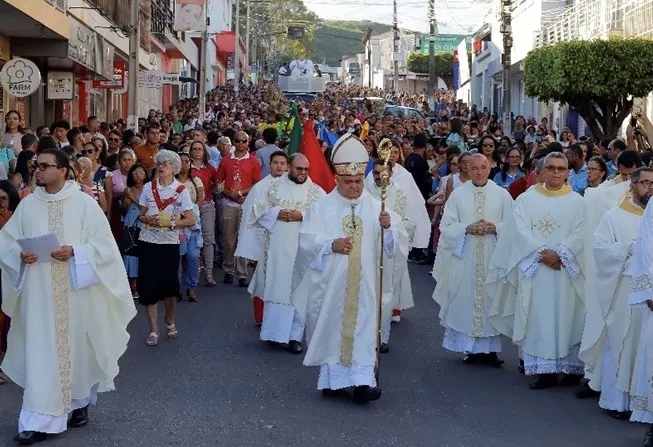 Caetité acolhe multidão de peregrinos no encerramento do Ano Santo Jubilar