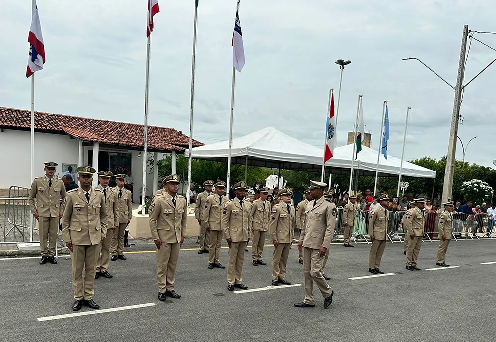 Governo Jerônimo alcança a marca de 9.000 policiais, peritos e bombeiros contratados em 3 anos