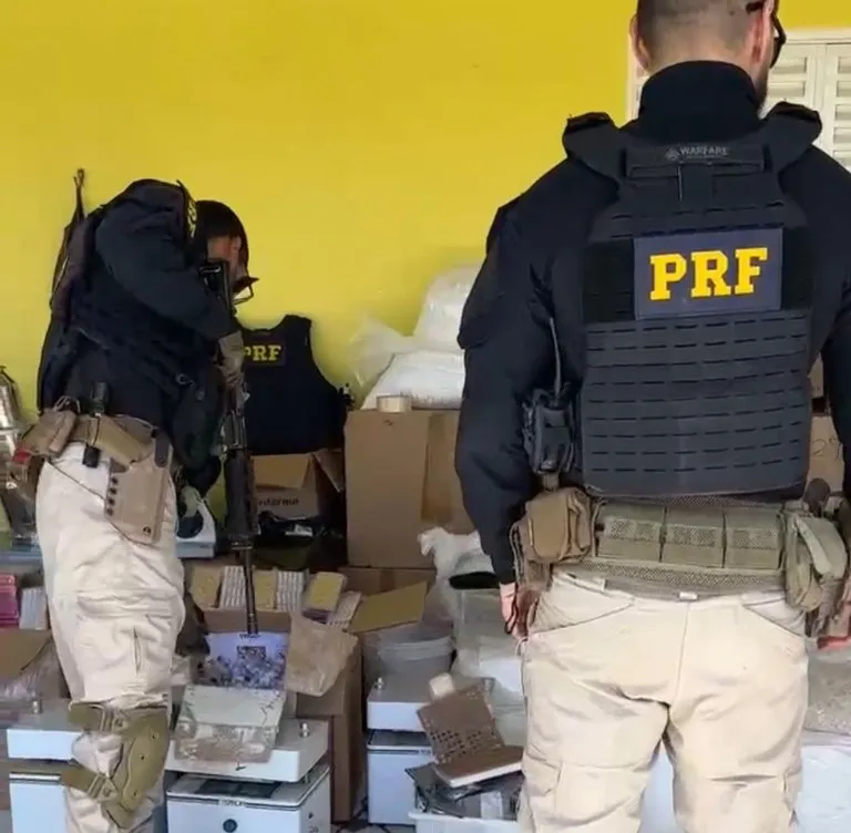 PRF desarticula laboratório clandestino de produção de anfetaminas em Luís Eduardo Magalhães