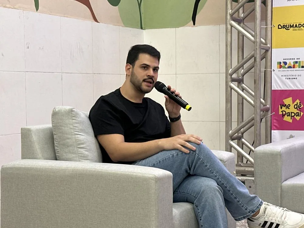 Prefeitura de Brumado realiza coletiva e destaca resultado positivo do primeiro dia de Carnaval