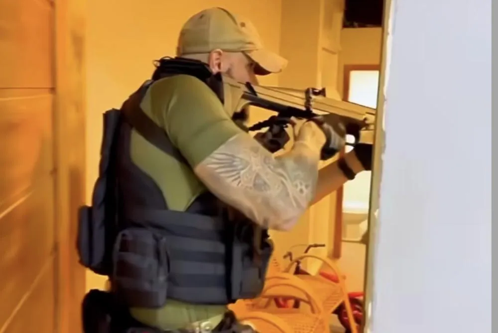 Operação Piratas do Asfalto: Polícia cumpre mandados contra grupo de roubo de cargas no Sudoeste da Bahia