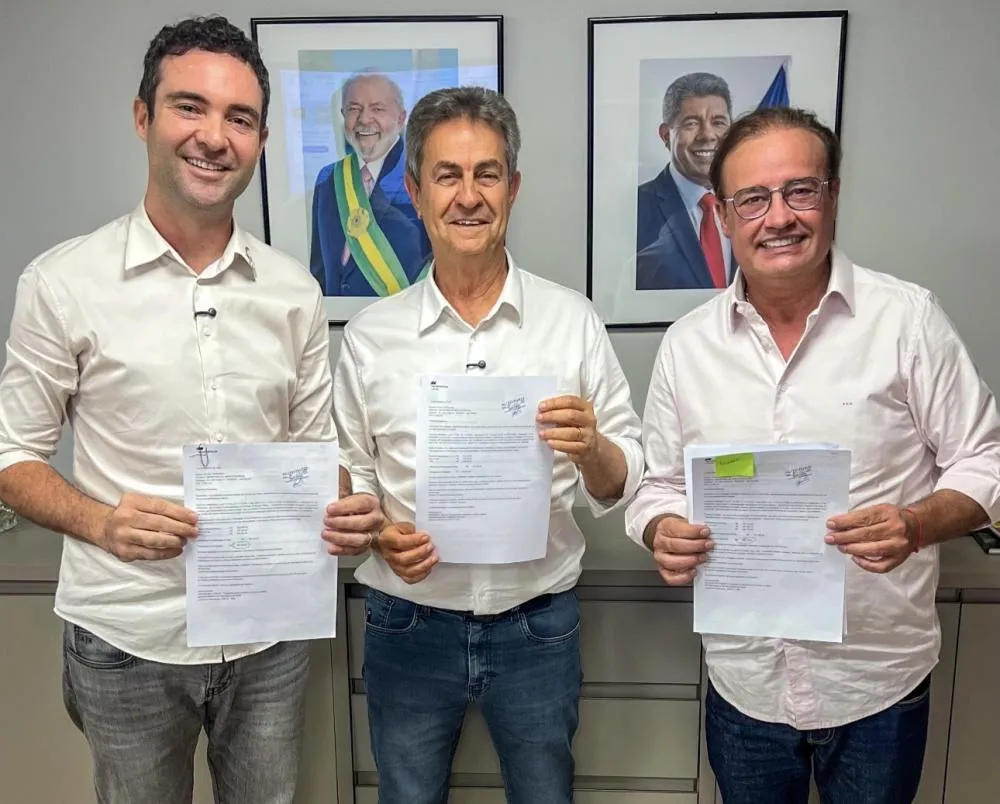 Prefeito Fabrício Abrantes viabiliza obras de iluminação em importantes vias de Brumado