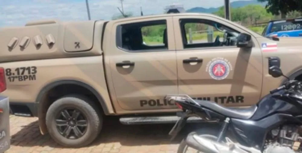 17º BPM recupera motocicleta roubada e adulterada durante rondas em Guanambi