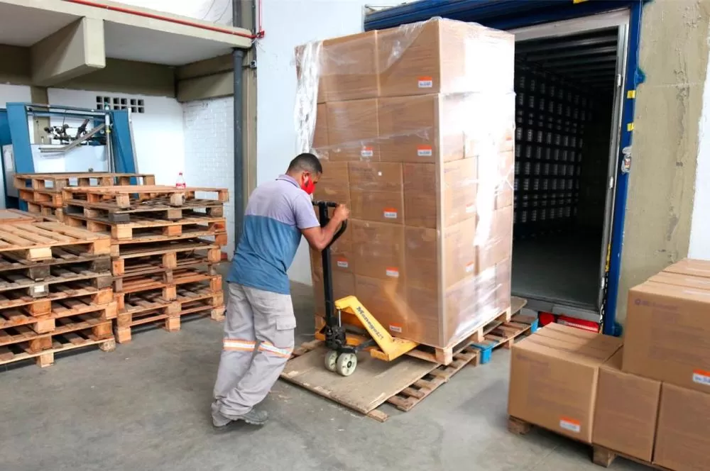 Governo do Estado envia medicamentos, insumos e ambulâncias para municípios afetados pelas chuvas 