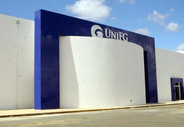 Educação superior: Pesquisa aponta que 8 em cada 10 formandos da UniFG garantem vagas no mercado de trabalho logo após formatura