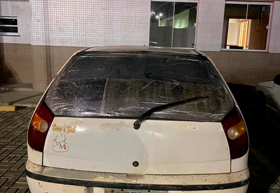 Polícia Militar apreende veículo por direção perigosa no centro de Contendas do Sincorá