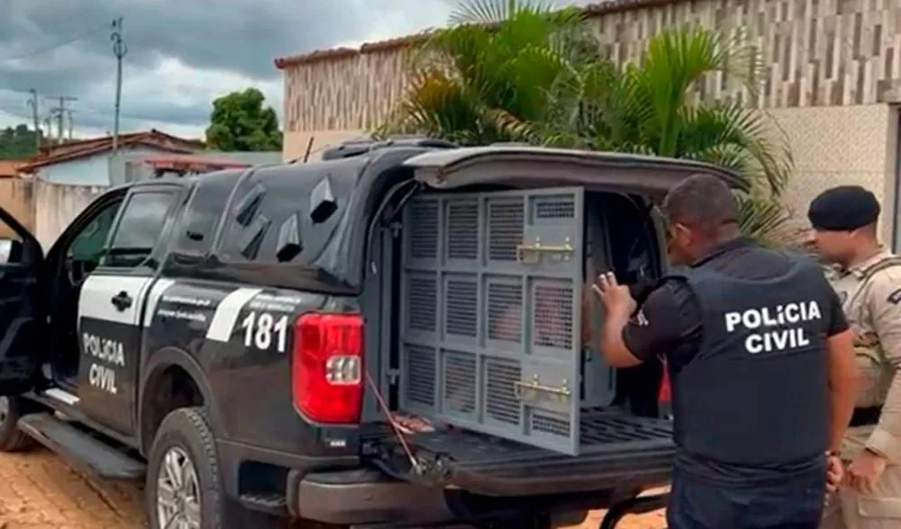 Homem é preso por estupro e ameaça durante cumprimento de mandado em Cândido Sales