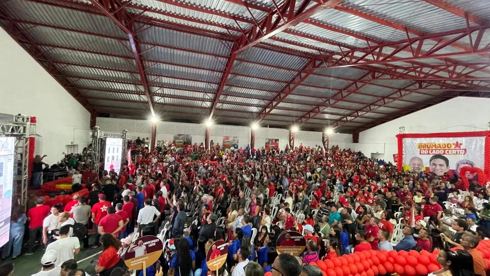 Convenção Homologa Candidaturas de Guilherme Bonfim e Neidinha para Prefeitura de Brumado