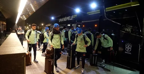 Seleção desembarca em Madri para enfrentar a Espanha