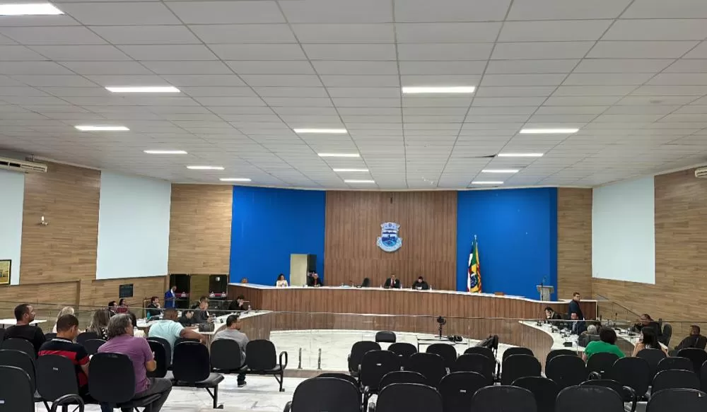 Câmara de Vereadores derruba vetos do prefeito Eduardo Lima Vasconcelos à LOA de 2024