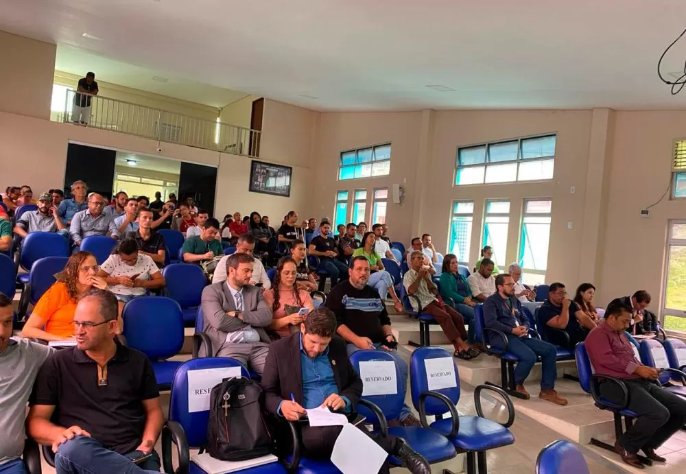 Audiência pública discute impactos ambientais no Município de Urandi em decorrência da instalação de Parque Eólico