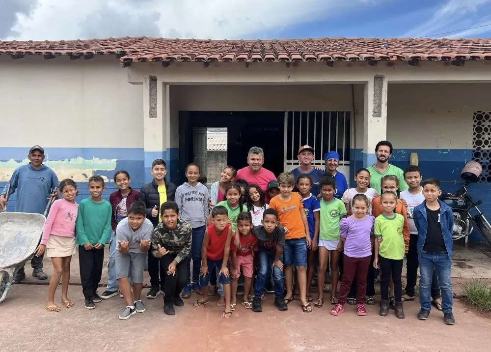 Barra da Estiva: Prefeito Wilson do Café acompanha início da reforma na Escola João José Gonçalves