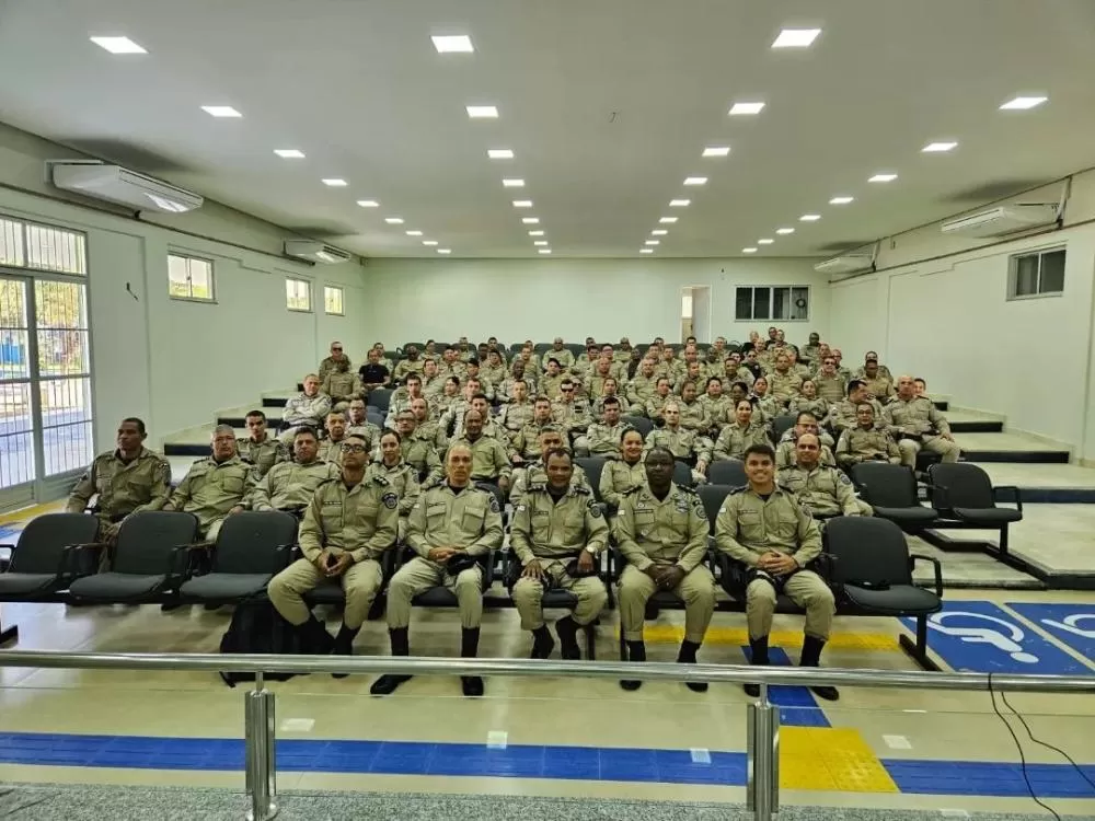 Guanambi: Novo Comandante do 17° BPM realiza Parada Geral para apresentação de projeto e diálogo com efetivo