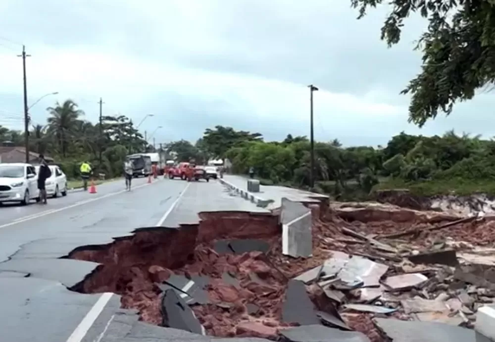 Bahia registra mais de 5 mil desalojados por causa das chuvas