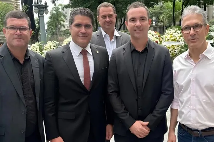 Prefeito de Brumado e vereador participam de velório do ex-governador Newton Cardoso em Belo Horizonte