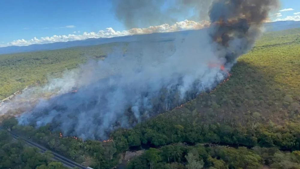 Helicóptero do CBMBA segue para o combate a incêndios florestais na Chapada Diamantina 