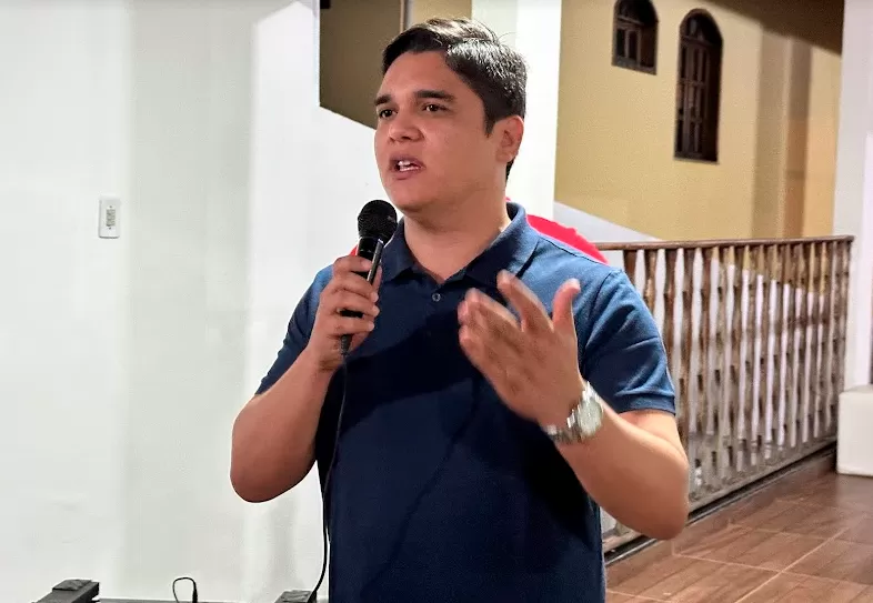 Deputado Vitor Bonfim indica possível candidatura a Deputado Federal em 2026