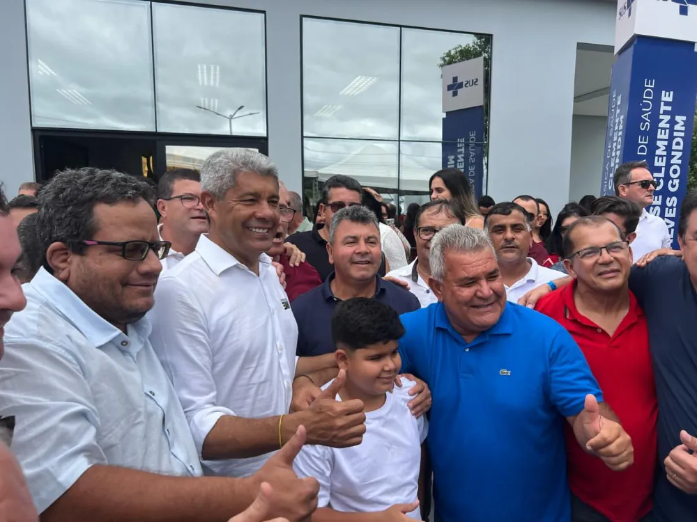 Prefeito de Barra da Estiva, Wilson do Café, participa de agenda em Brumado e destaca anúncio histórico de saneamento