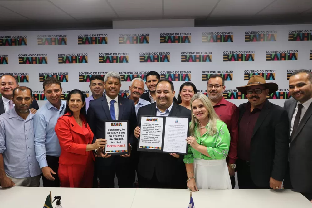 Botuporã: governador assina ordem se serviços para o asfalto da Boa Vista e Pelotão da PM