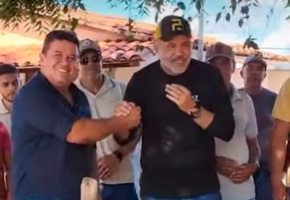 Marquinho Viana acompanha implantação de sistema de abastecimento de água em Boquira