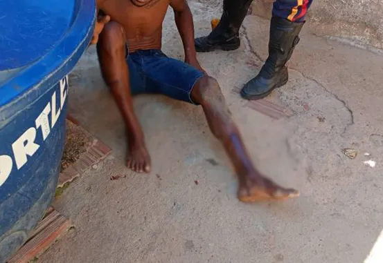Homem é espancado após confrontar indivíduos que importunavam sua companheira em Guanambi