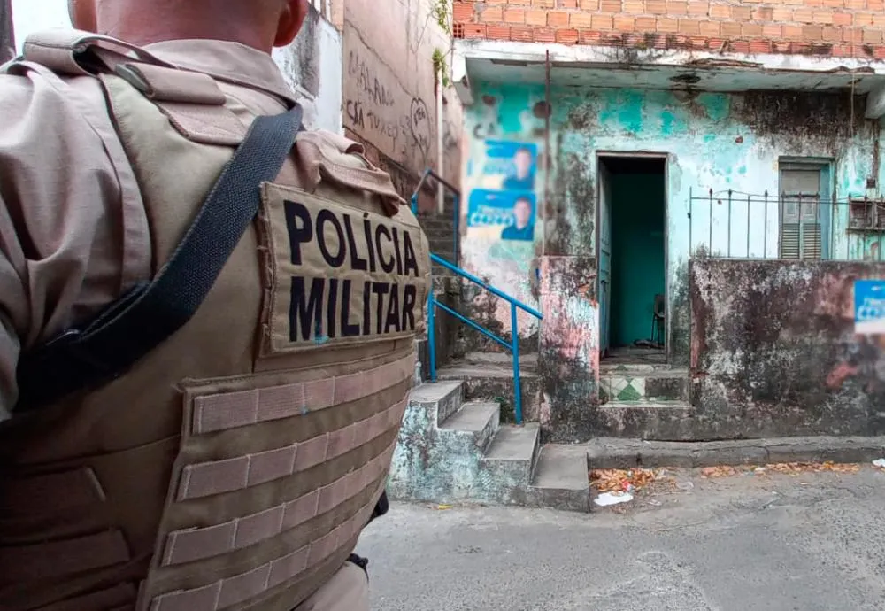 Suspeito de fornecer armas a facção morre em confronto com o Polícia
