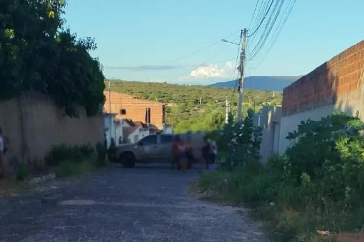 Jovem é morto a tiros em bar no Bairro Malhada Branca, em Brumado