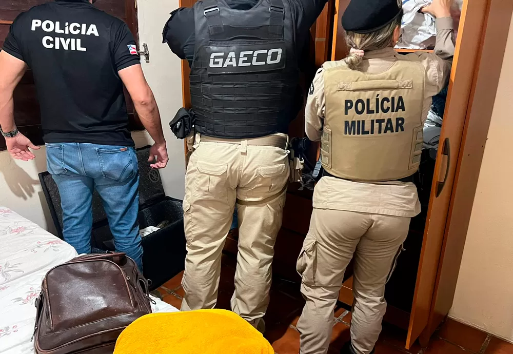Operação 'Sub Lege' prende três policiais militares investigados por execução 