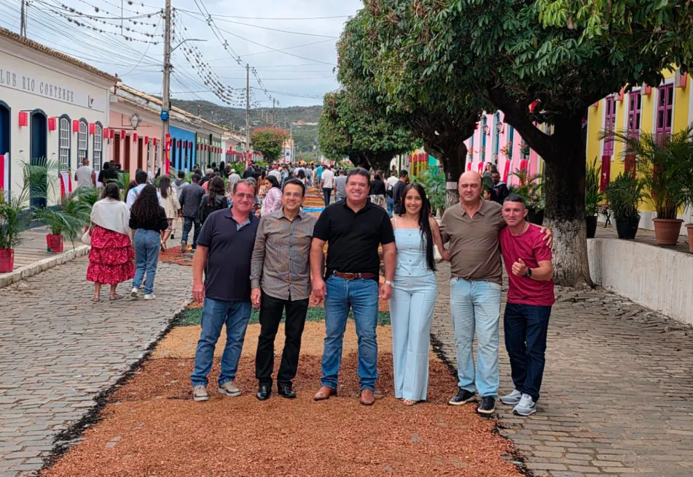 Marquinho Viana participa da tradicional Procissão de Corpus Christi em Rio de Contas