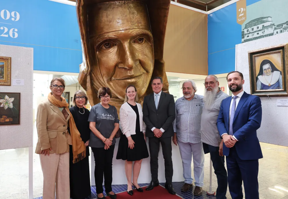 TJBA recebe exposição em homenagem a Santa Dulce dos Pobres 