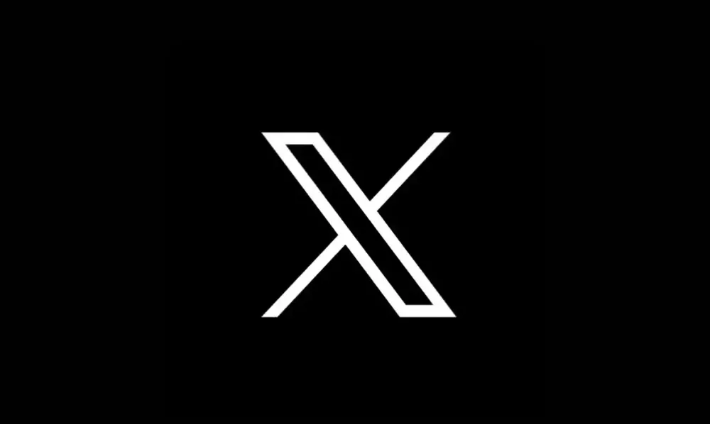 Plataforma X pede ao STF retomada das atividades no Brasil após cumprir exigências