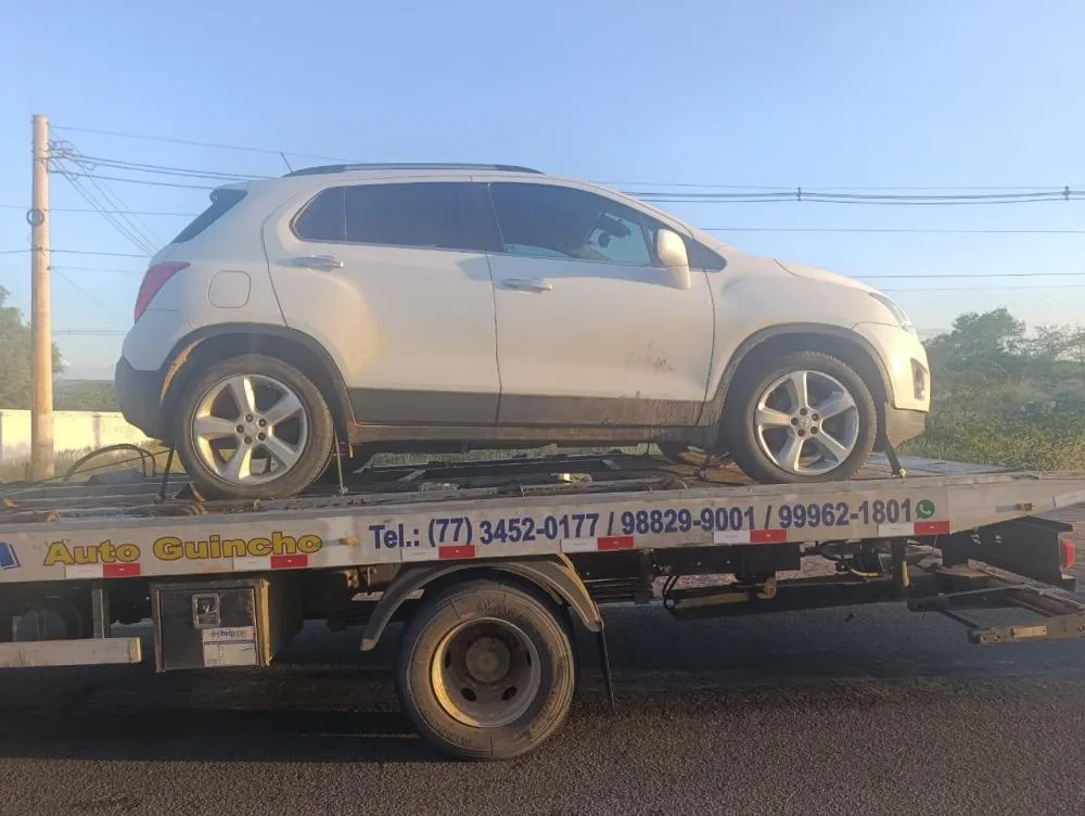 Polícia Rodoviária apreende veículo irregular durante fiscalização em Brumado