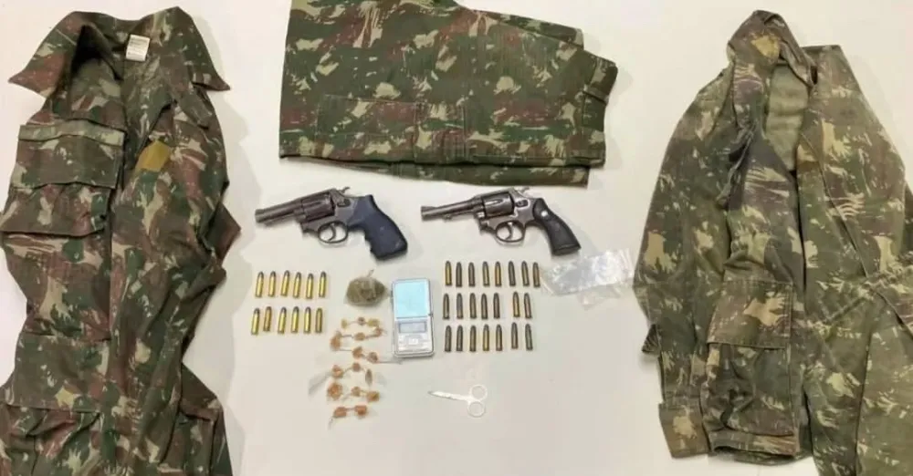 Polícia Militar frustra ataque de facção, apreende armas e prende suspeitos em Jaguaquara