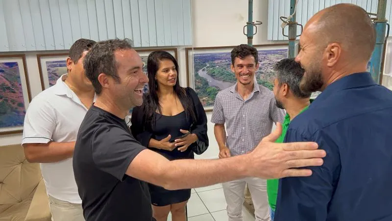 Brumado fortalece parceria e desenvolvimento regional em reunião com Consórcio da Bacia do Paramirim
