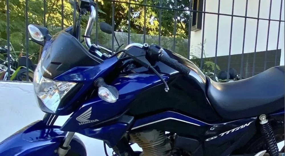 PM recupera motocicleta roubada durante operação em Brumado