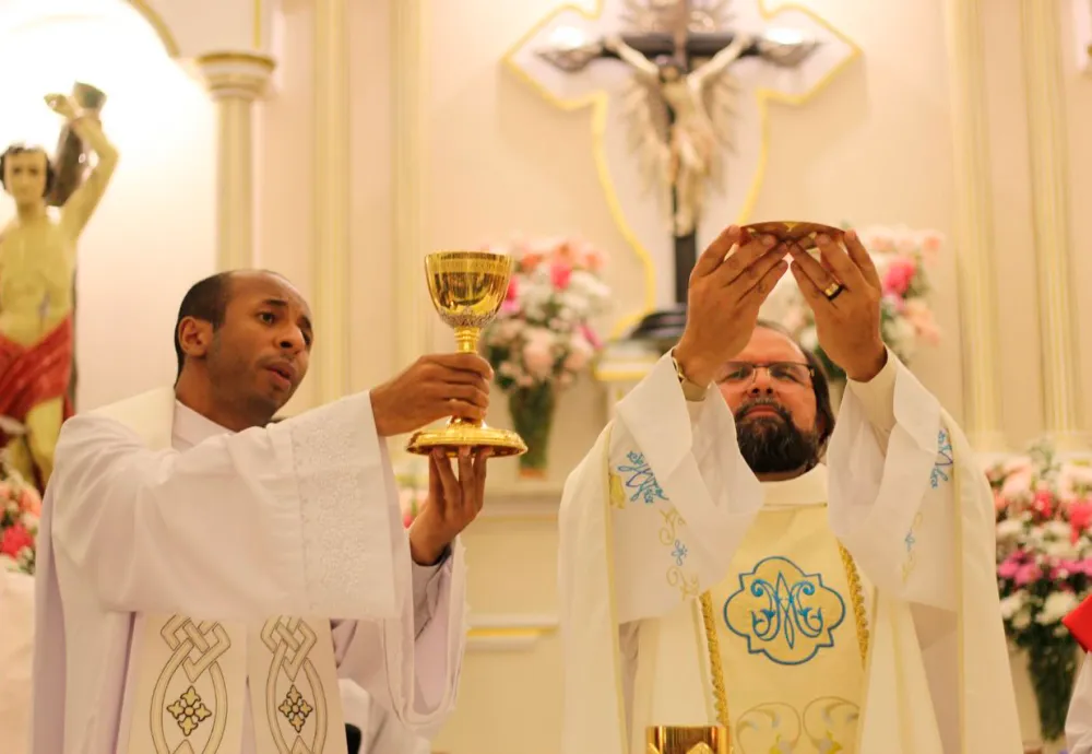 5ª noite da Novena do Bom Jesus reúne fiéis em reflexão sobre o luto familiar em Brumado
