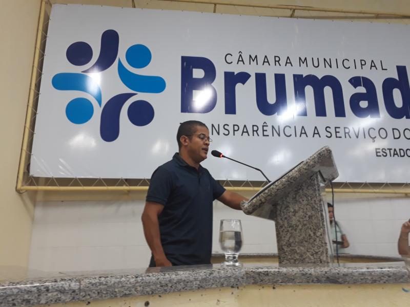 Comerciantes e população lotam a Câmara de Vereadores de Brumado para debater os impactos da Zona Azul 