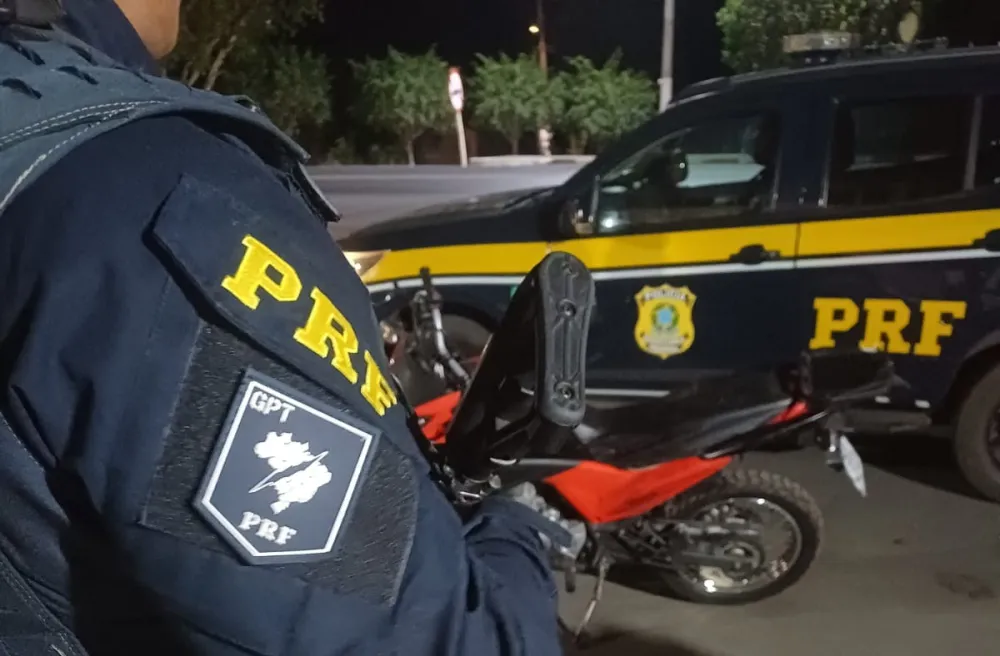 PRF recupera três veículos com registros de roubo e furto na região de Seabra