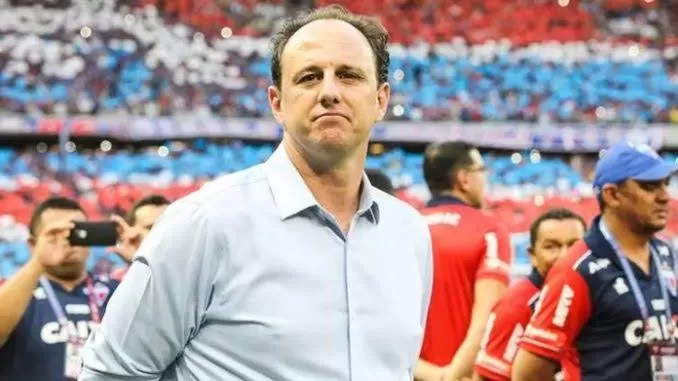 Rogério Ceni assume o comando do Bahia após a saída de Renato Paiva