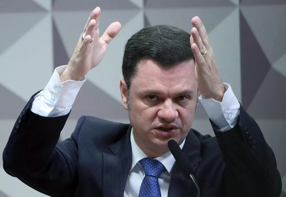 'Não sei quem entregou documento', diz Torres sobre minuta do golpe