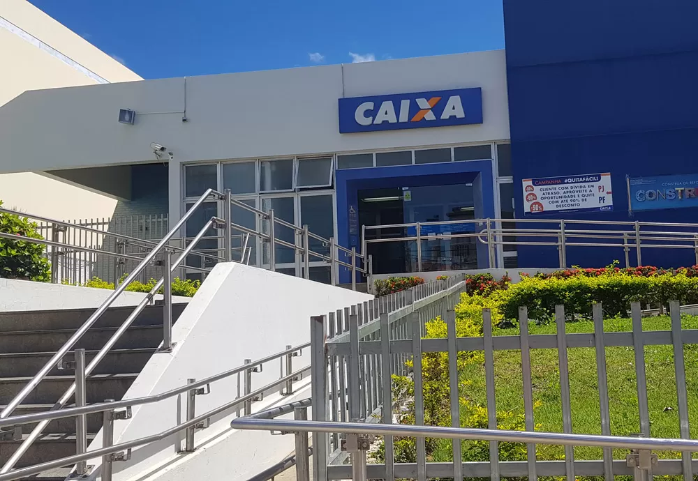 Auxílio Brasil: Caixa suspende a concessão de novos empréstimos consignados para revisar taxas