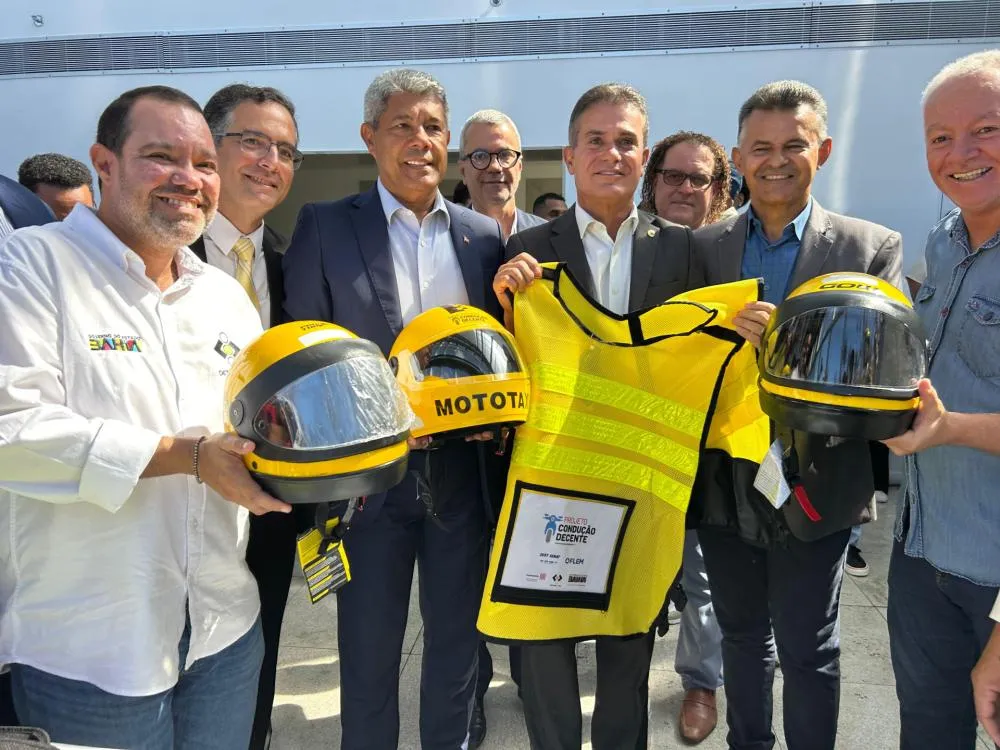 Projeto Condução Decente vai certificar mototaxistas e motofretistas de 75 municípios baianos e oferecer linha de crédito específica
