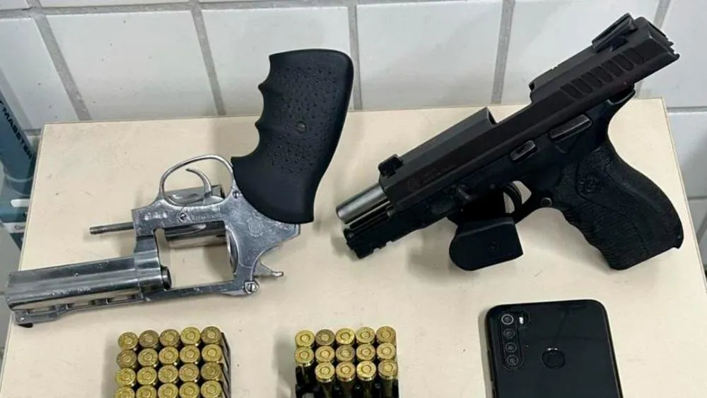 Polícia realiza operação em Jequié e apreende armas e munições